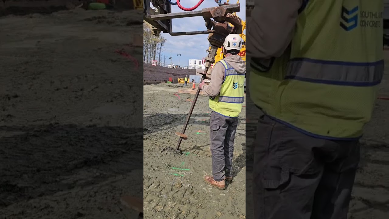 Instalación de la Primera Piedra