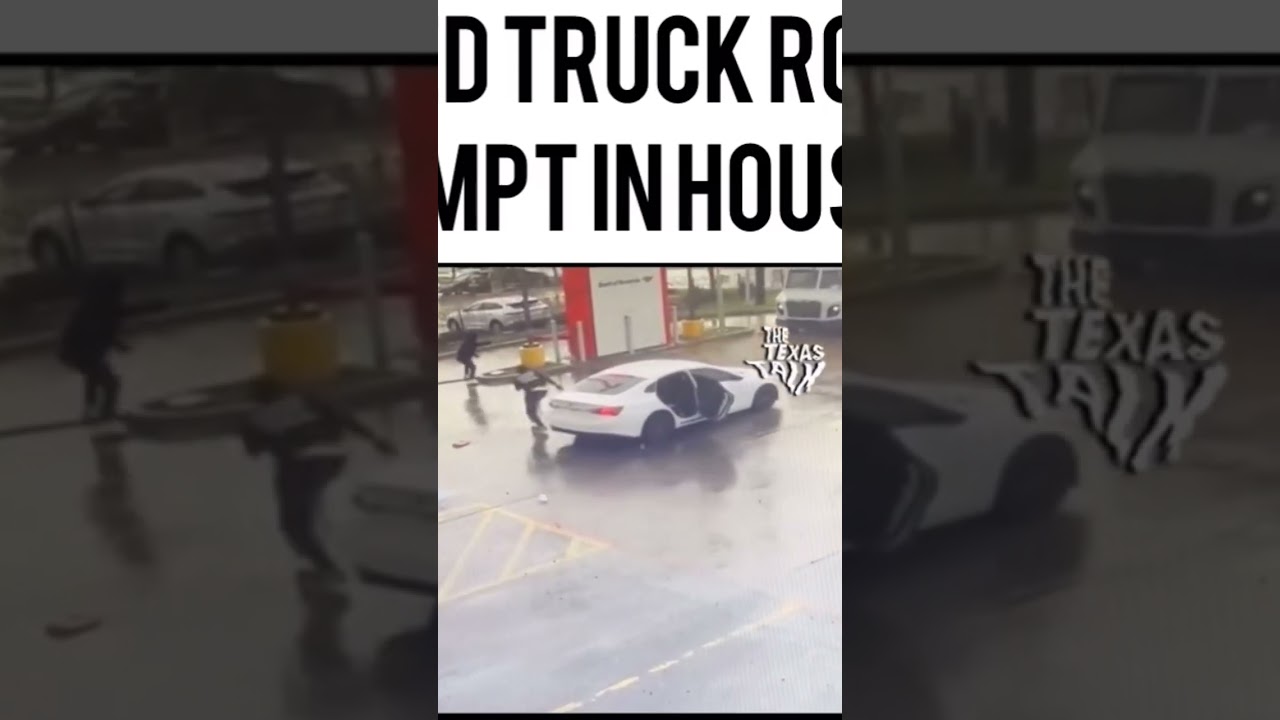 #htownrush #houstonians&bull;Police are searching for suspects involved in an attempted armored truck