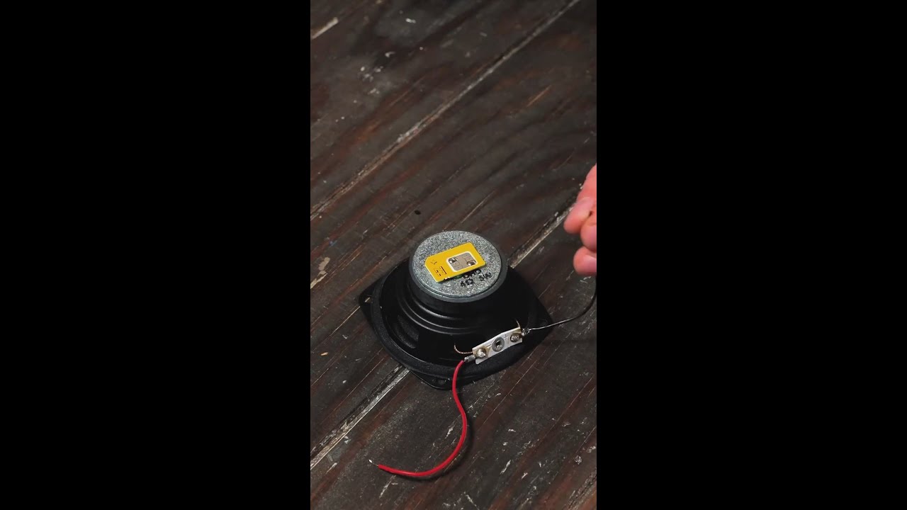 🛜 Fabriquer du WIFI gratuit avec une puce et un haut-parleur !😮