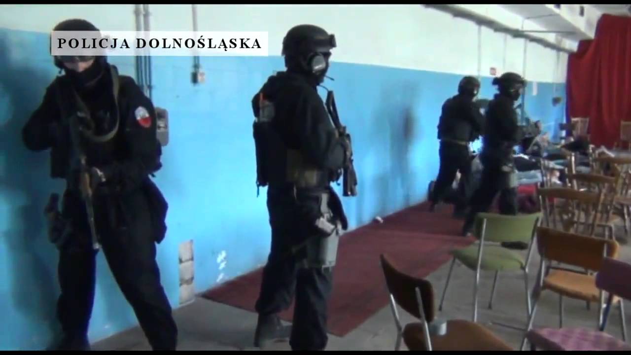 Polska Policja - Ćwiczenia antyterrorystyczne „Kryzys - 15”