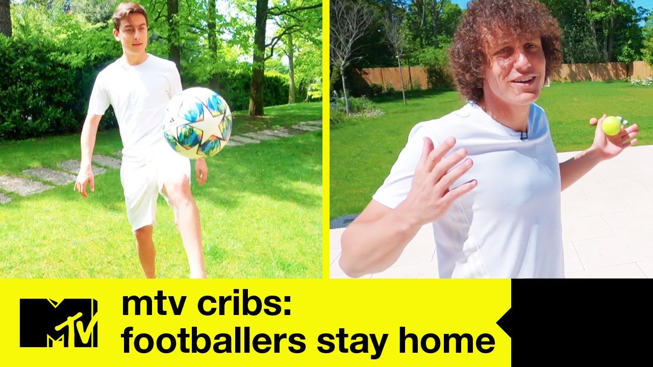 Da Dybala a David Luiz, allenamenti (e non solo) in giardino | MTV Cribs: Footballers Stay Home