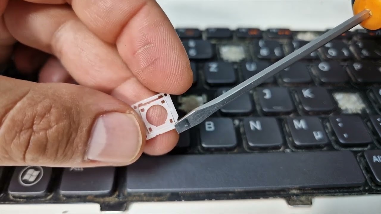 So ersetzen Sie die Laptop Tastaturtaste | Taste reparieren austauschen einsetzen Anleitung