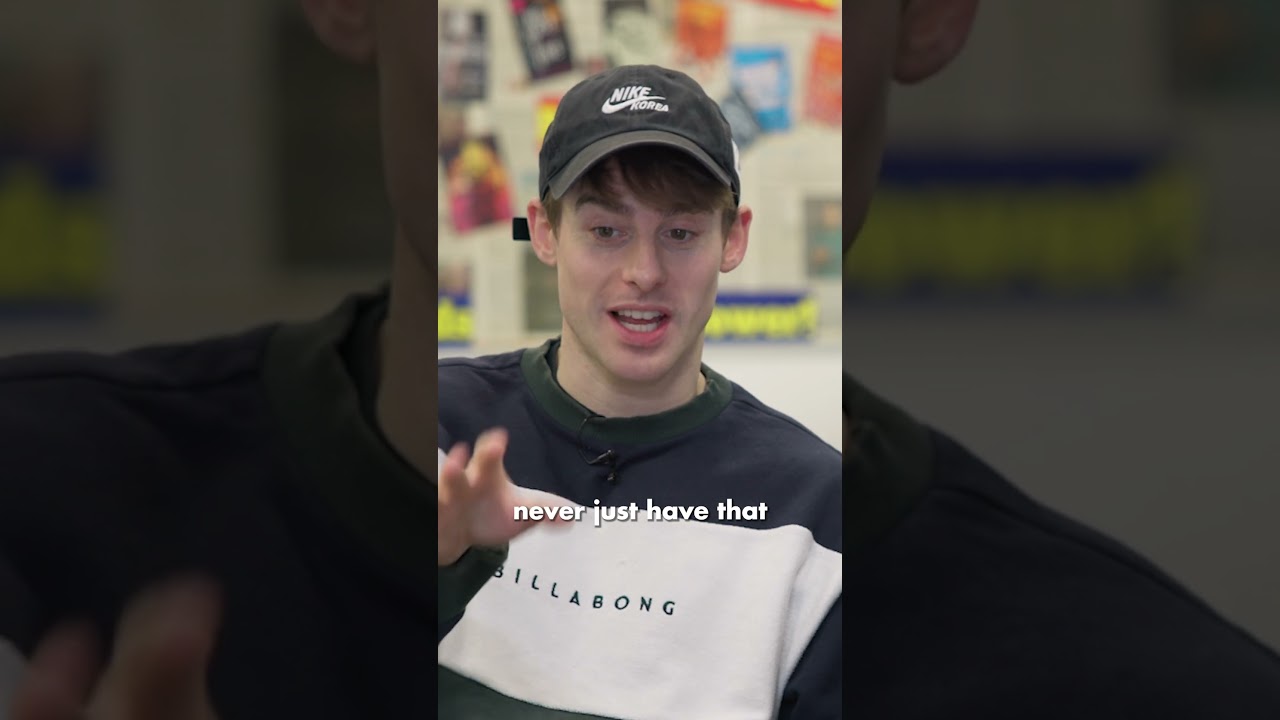 British Highschoolers try Southern Fried Chicken!