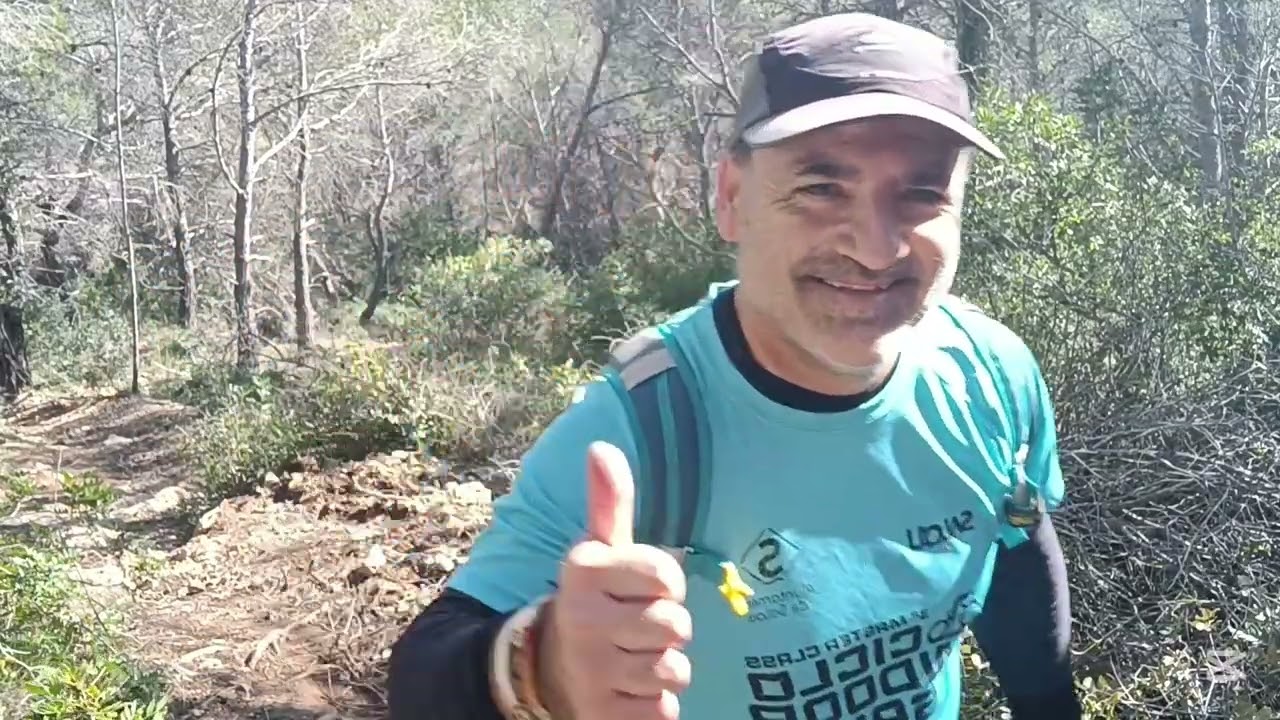 Sitges -Vilanova  , calas acantilados y bosques 