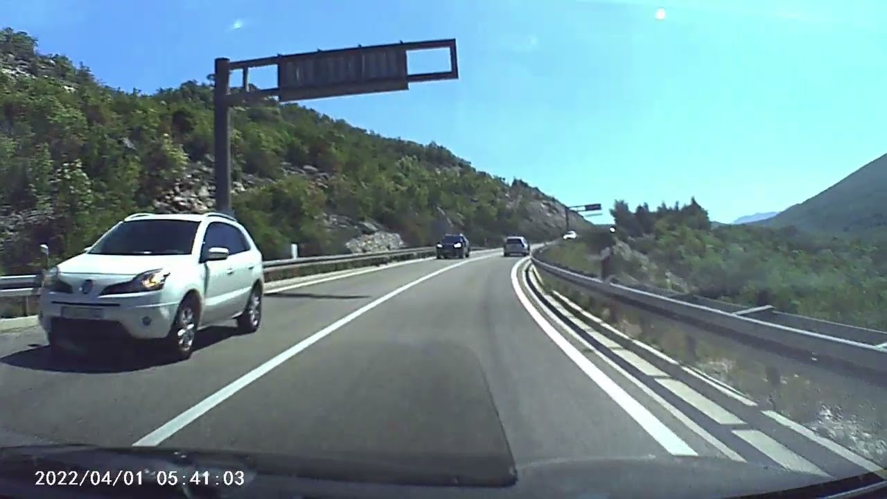 Brela - Sarajevo full drive (1,5 hour Labor day border jam)