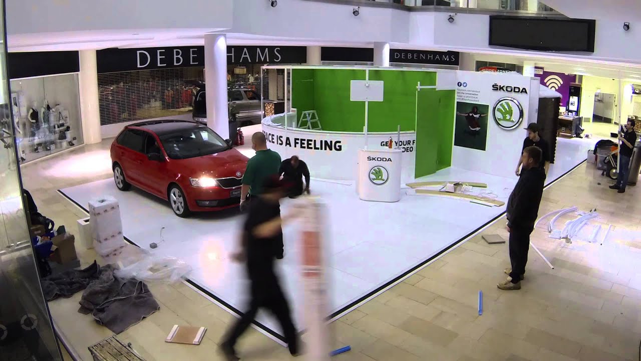 Skoda exhibition stand build timelapse