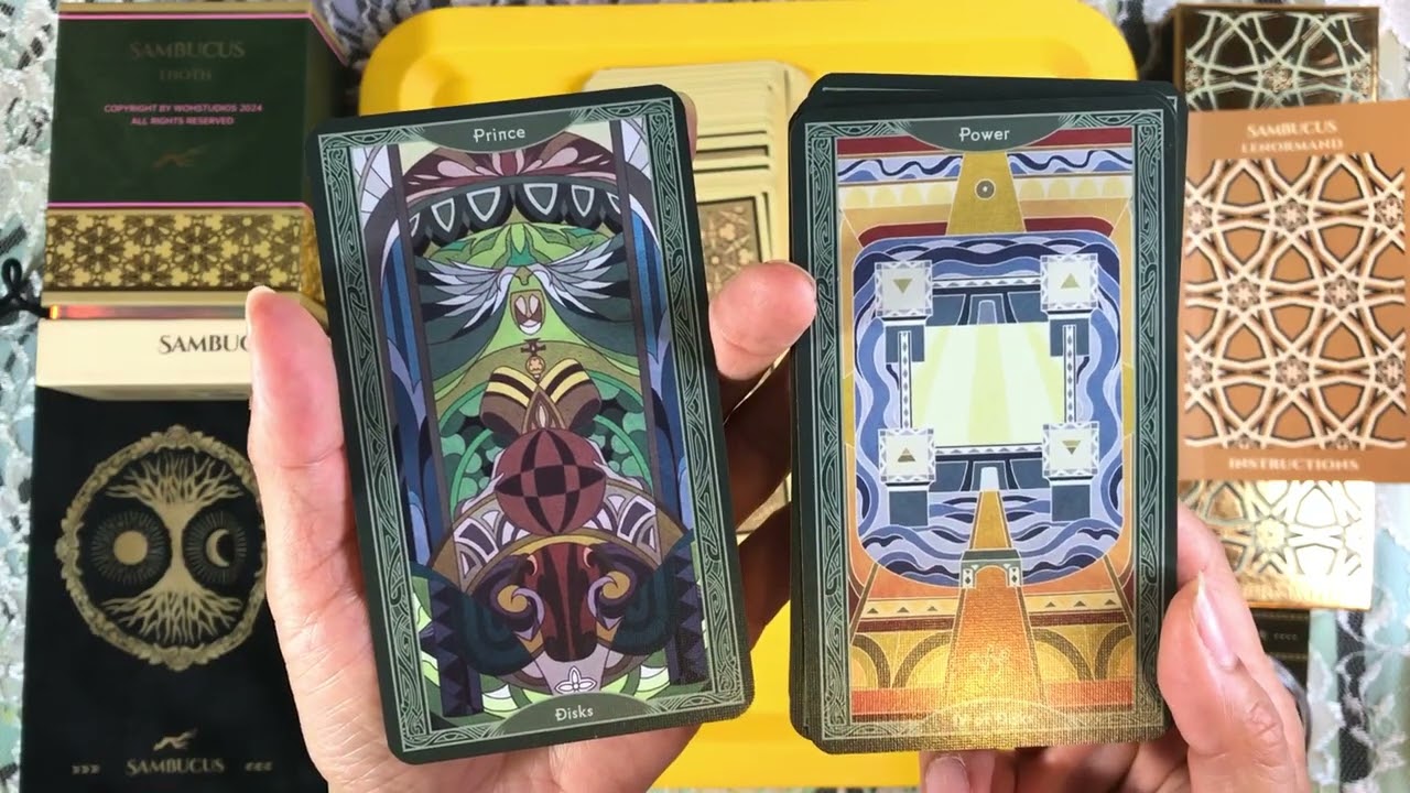 AKU262 - Day 259/365 Day #kickstarter Sambucus THOTH from Tarot 2nd Edition #unboxingvideo #flipthru