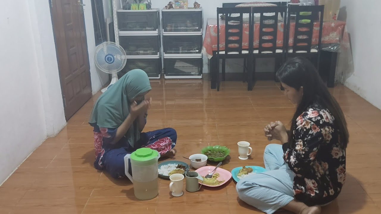Jam 4subuh sudah bangun||masak buat sahur anak gadis masak seadanya 