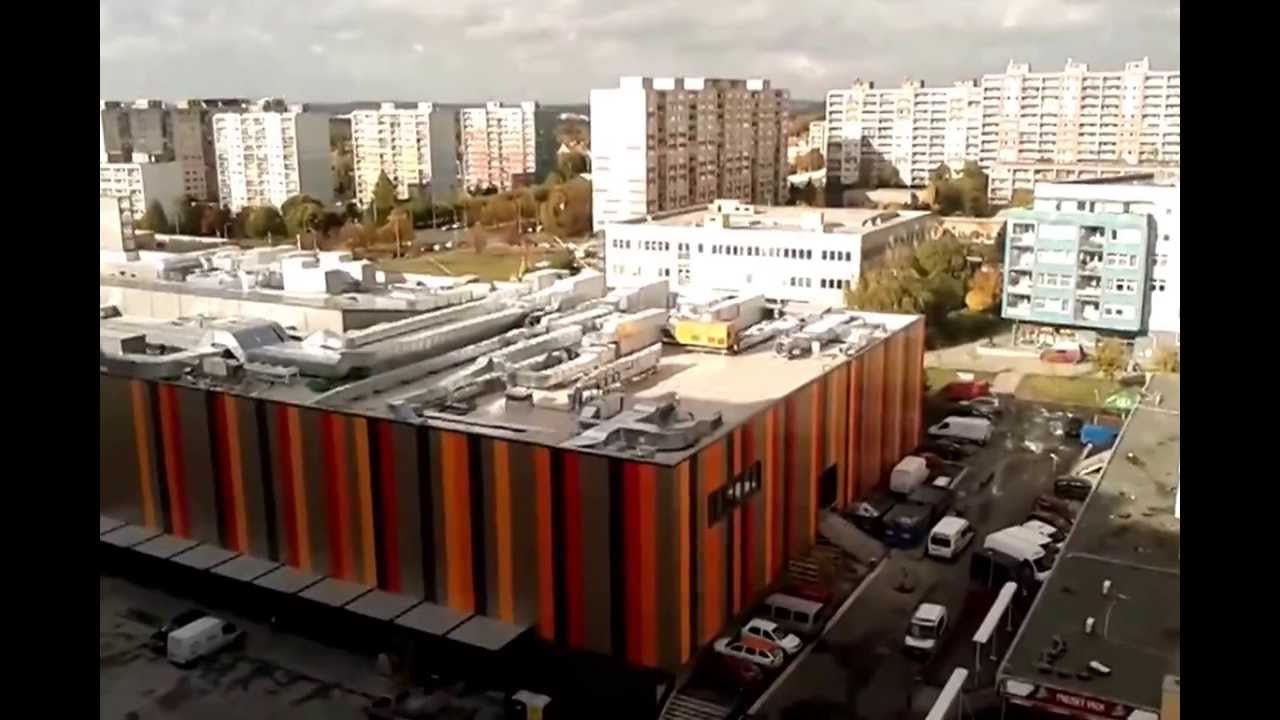 OC Krakov - Praha 8 - hluk ze střechy OC