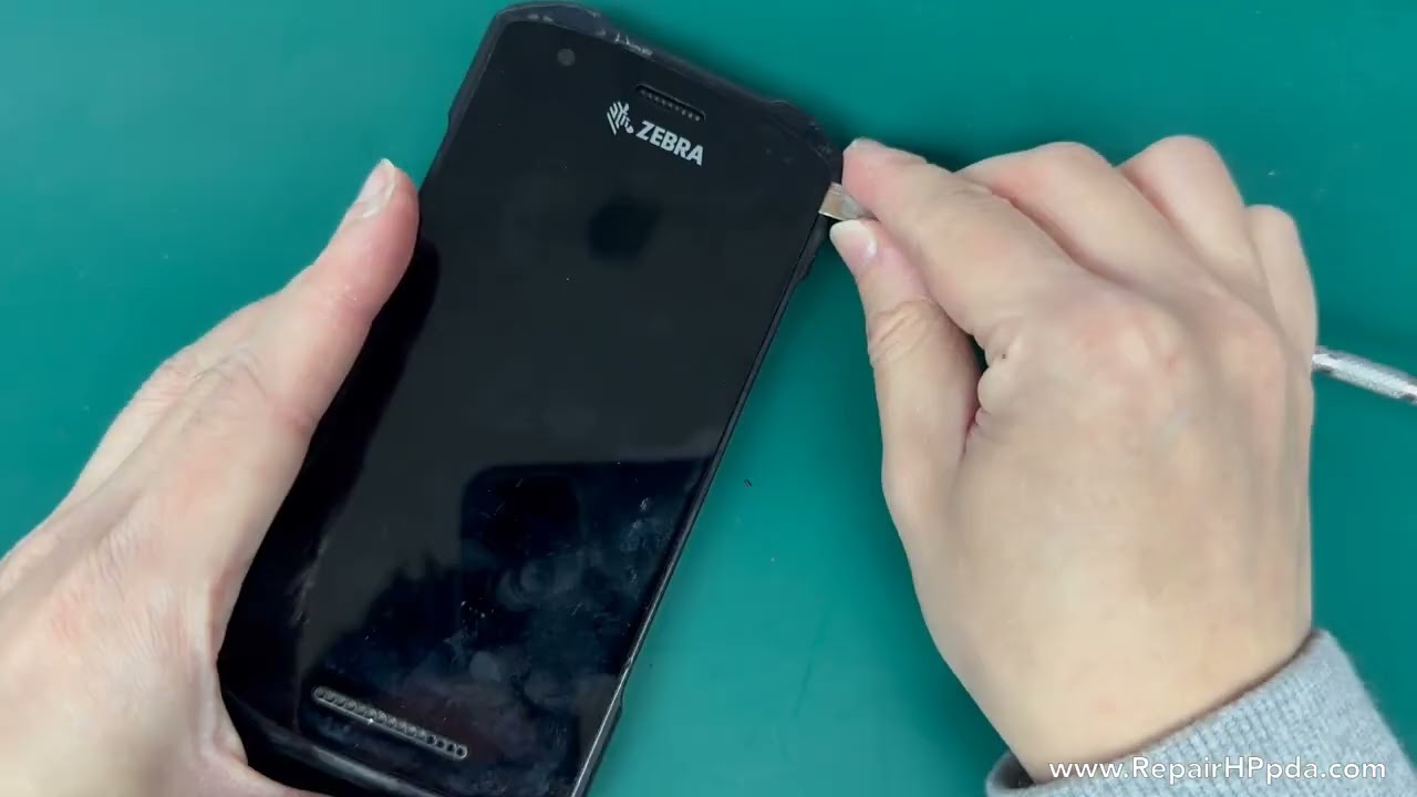 How to dissassembly of Zebra TC21 TC26