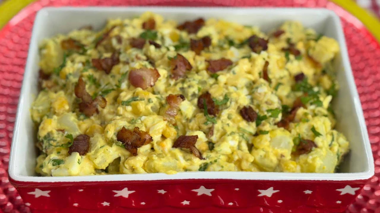 Como hacer Ensalada de Papa con Tocineta con Salsa cremosa de Huevo  Clau y Canela