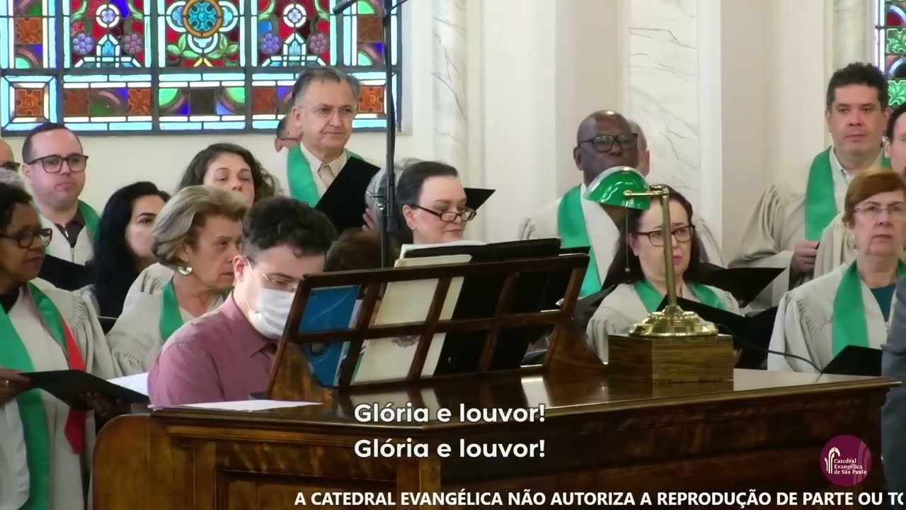 Coral João Wilson Faustini - “Glória e louvor” (Gordon Young)