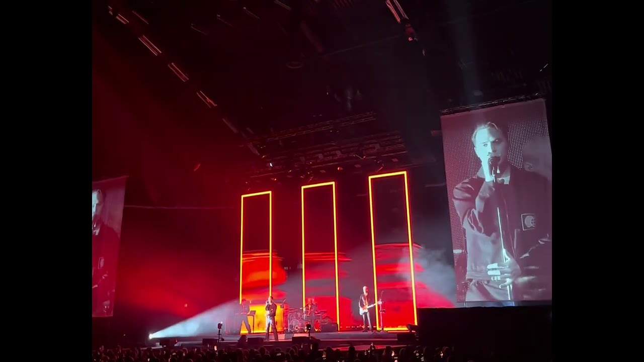 Kuumaa - T&auml;ydellisin w/ Interlude @ Espoo Metro Areena