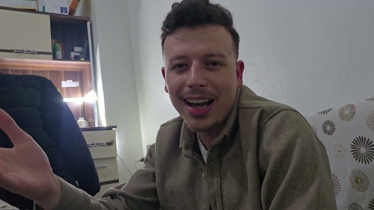 كيف تم استقطاب بعض شركائنا😍😂