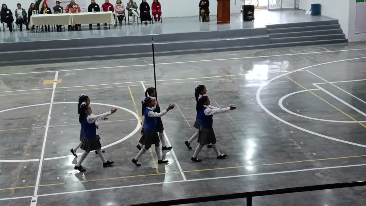 Participación en  escolta de mi Renatita 