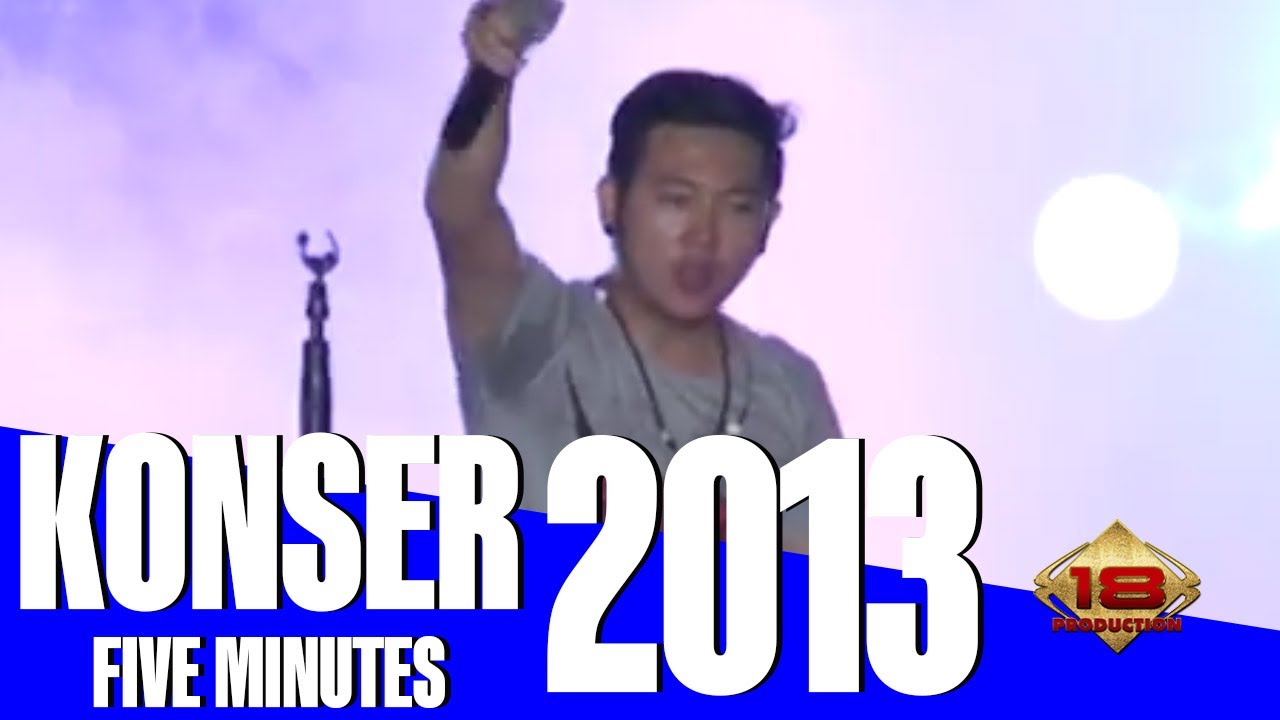 Live Konser Five Minutes - Bertahan Salah Apa  @Magelang 13 Desember 2013