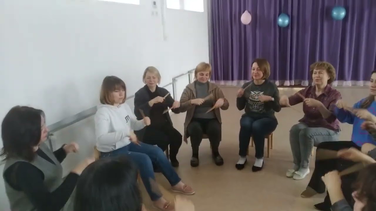 Музично-ритмічні вправи з паличками