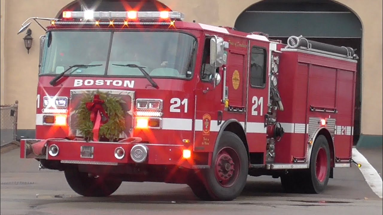 Boston Fire Dept. Engine 21 Responding