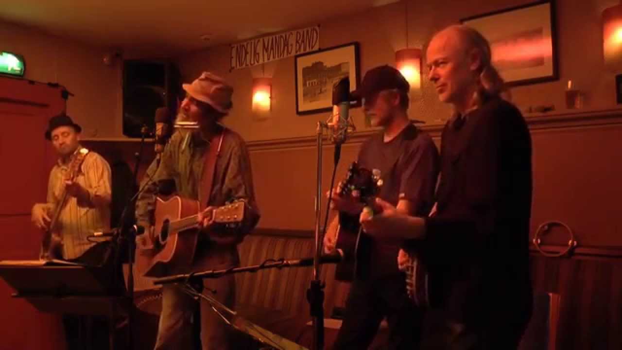 Willy Shanti m Endelig Mandag Band - Malaika