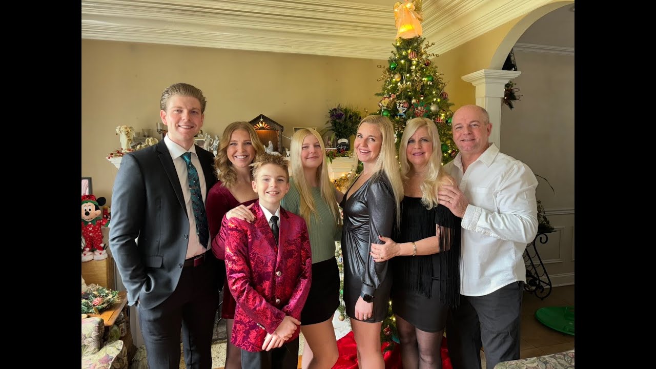 Episode 3 - The holidays  KOBI REESE - LIFE OF A TEENAGE ROCK STAR