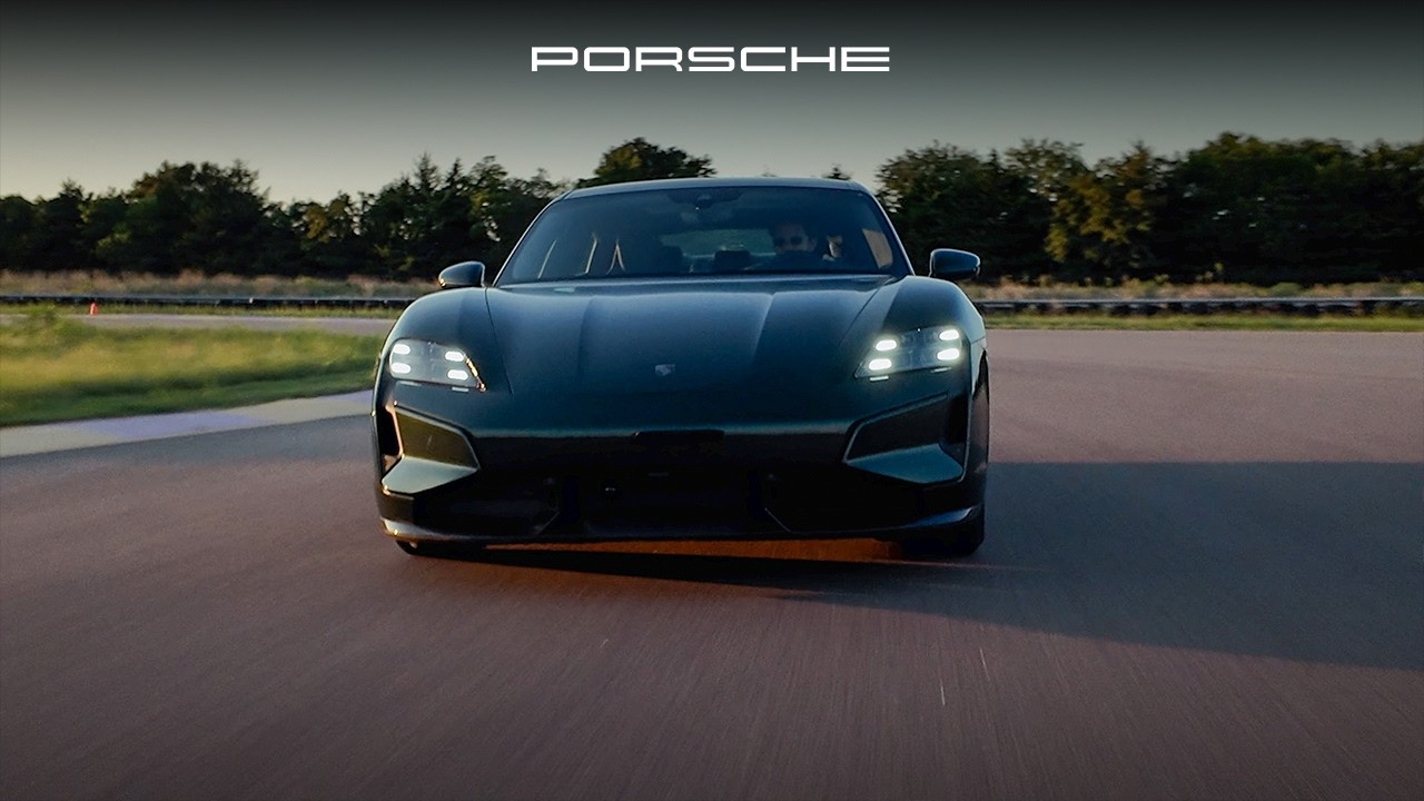 Познакомьтесь со своим Porsche | Использование системы Porsche Active Ride в Toyota Taycan 2025 г...
