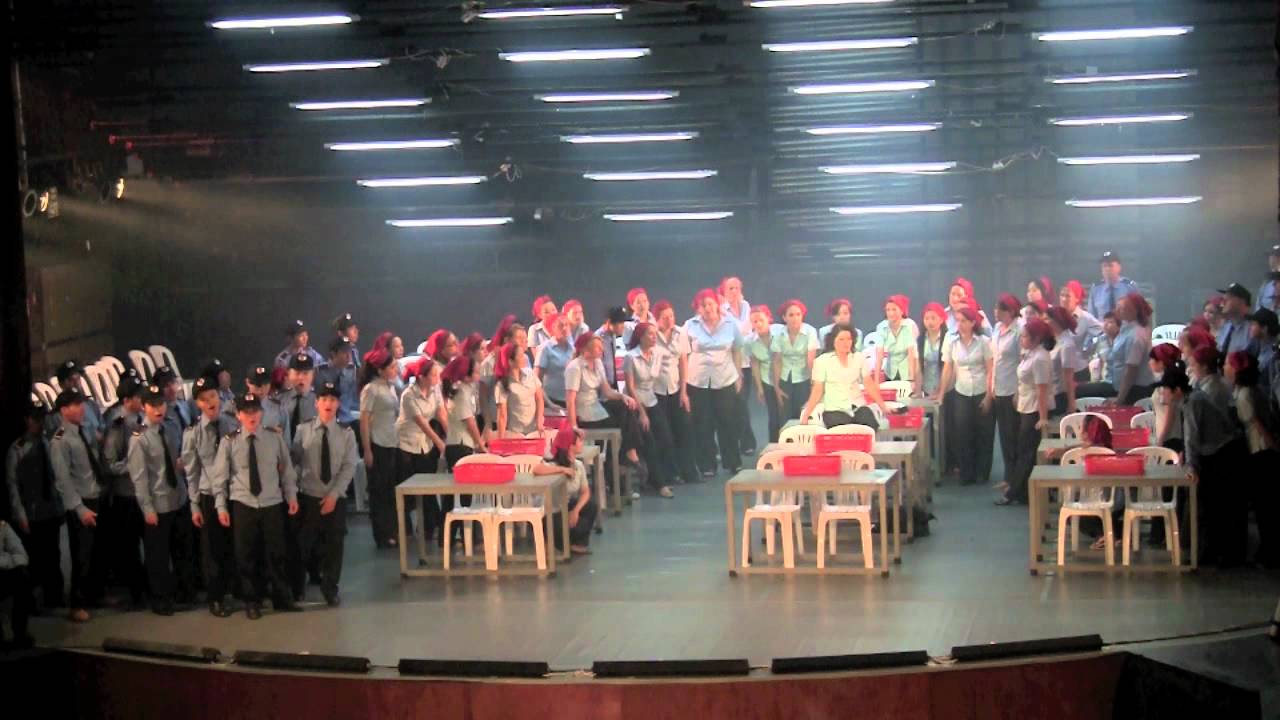 Carmen Ha Noi Act I Scene 2 (chorus of cigarette girls and Habanera)