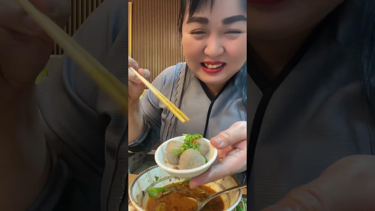 ก๋วยเตี๋ยวบุฟเฟ่ร้านเปิดใหม่ในดูไบนะคะแซบสุดๆจ้า