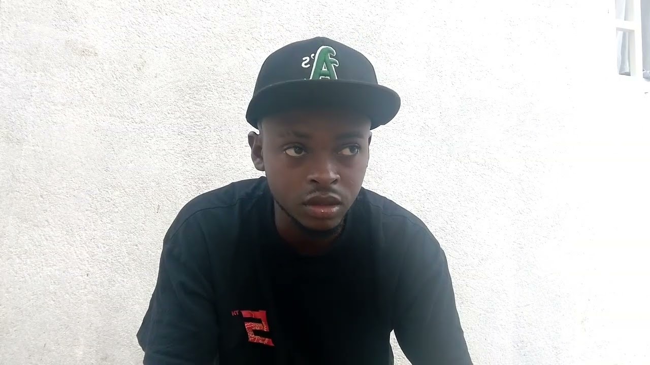Ginou ap plede kriye paske docteur yo pa vle voyel ale paske kòb la pa  finn Kont 😭😭😭