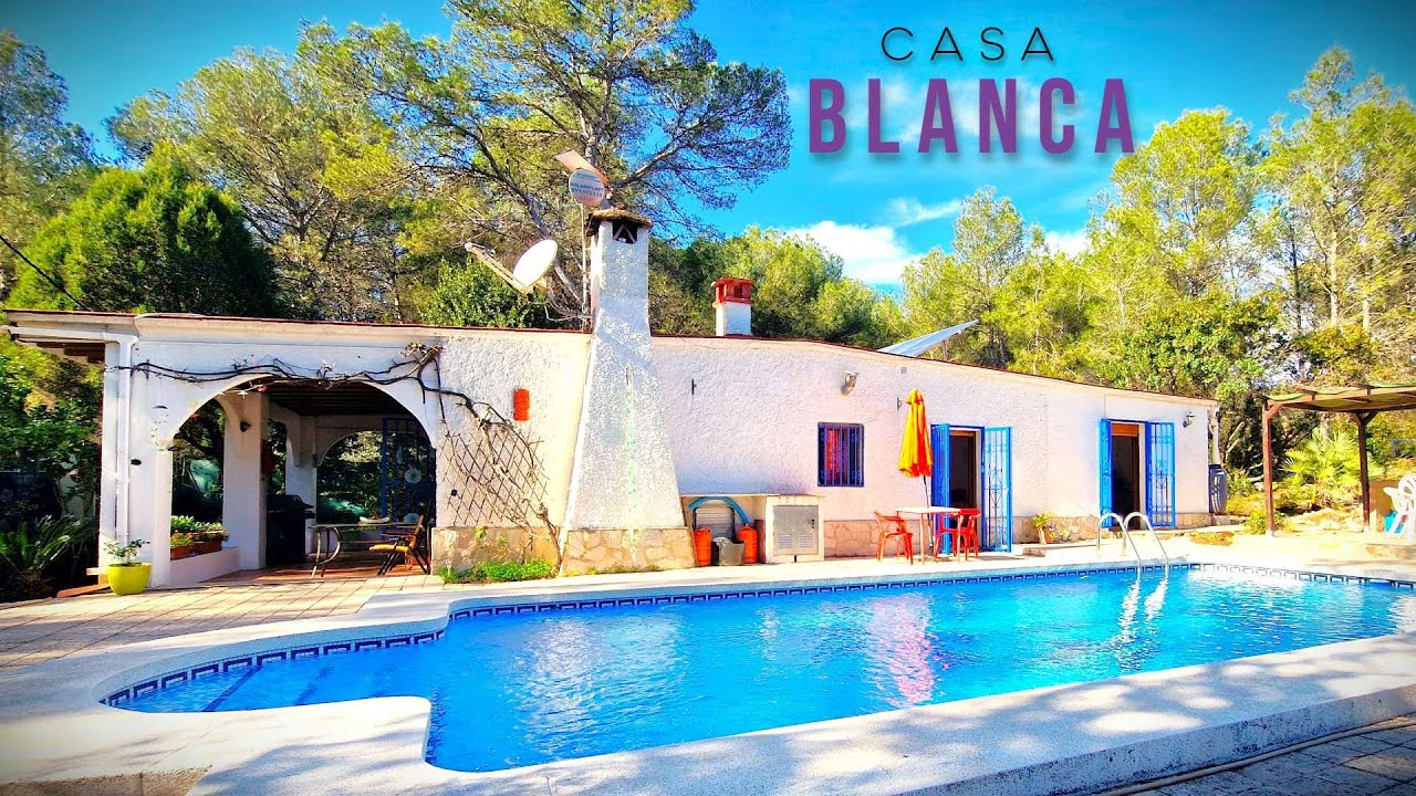 CASA BLANCA *FSBS415* €240,000! Villalonga, Valencia, Spain