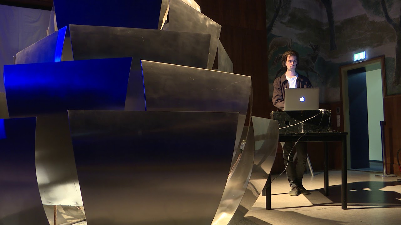 Art's Birthday 2018 - a sounding language story by Moritz Nahold