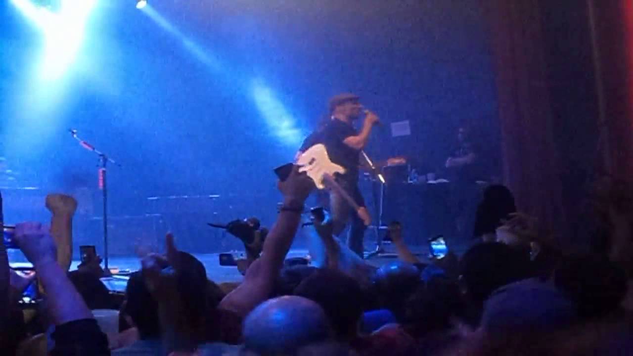 Fito & Fitipaldis - Me equivocaria otra vez (Argentina 17/04/2015)