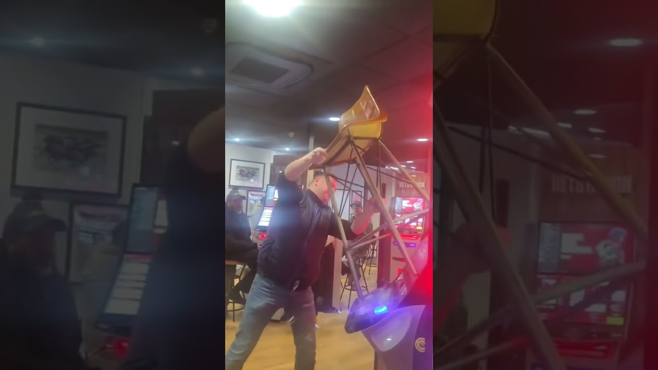 Crazy man lost &pound;2000 , casino #shorts #tiktok #casino #gambling#usa