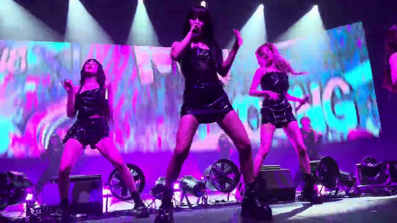 [4K] 230813 (G)I-DLE (여자)아이들 My Bag - I am FREE-TY in New York City Fancam 직캠