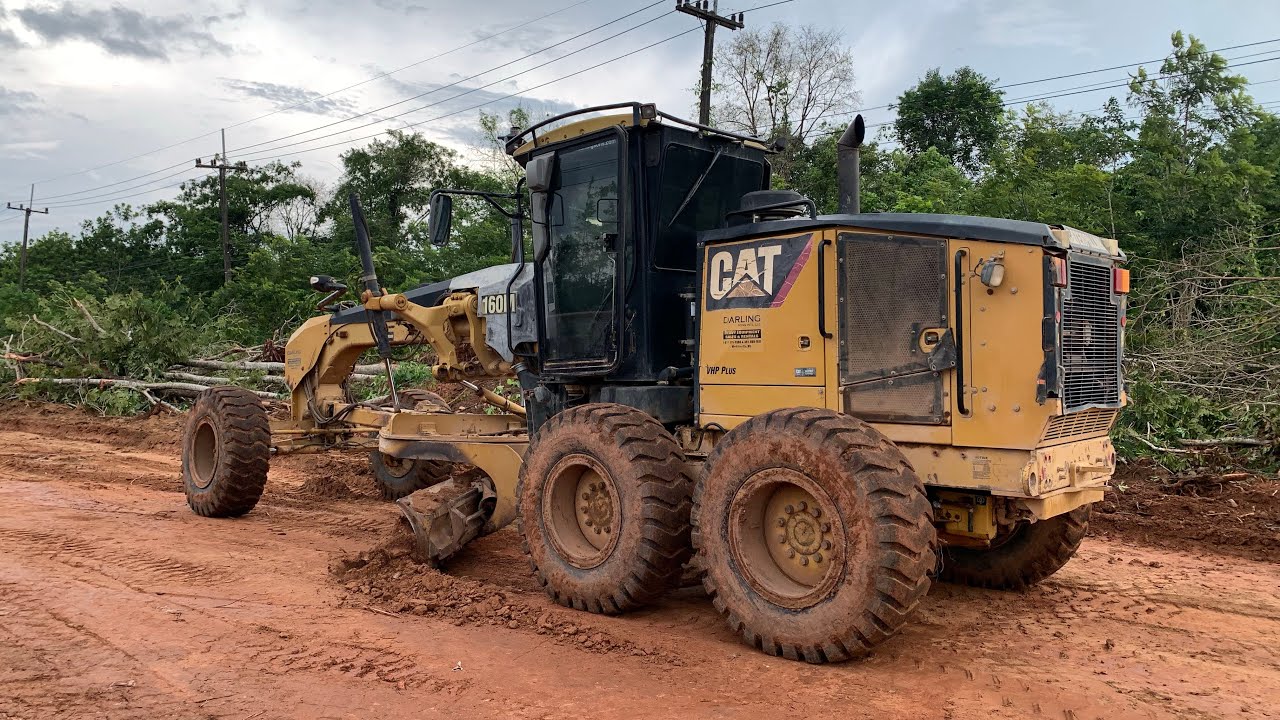 CATERPILLAR 160M MOTOR GRADER เกรดเศษรากไม้ เศษดิน ตัดไหล่ถนนเดิม งานก่อสร้างถนนสี่เลน | EP.183