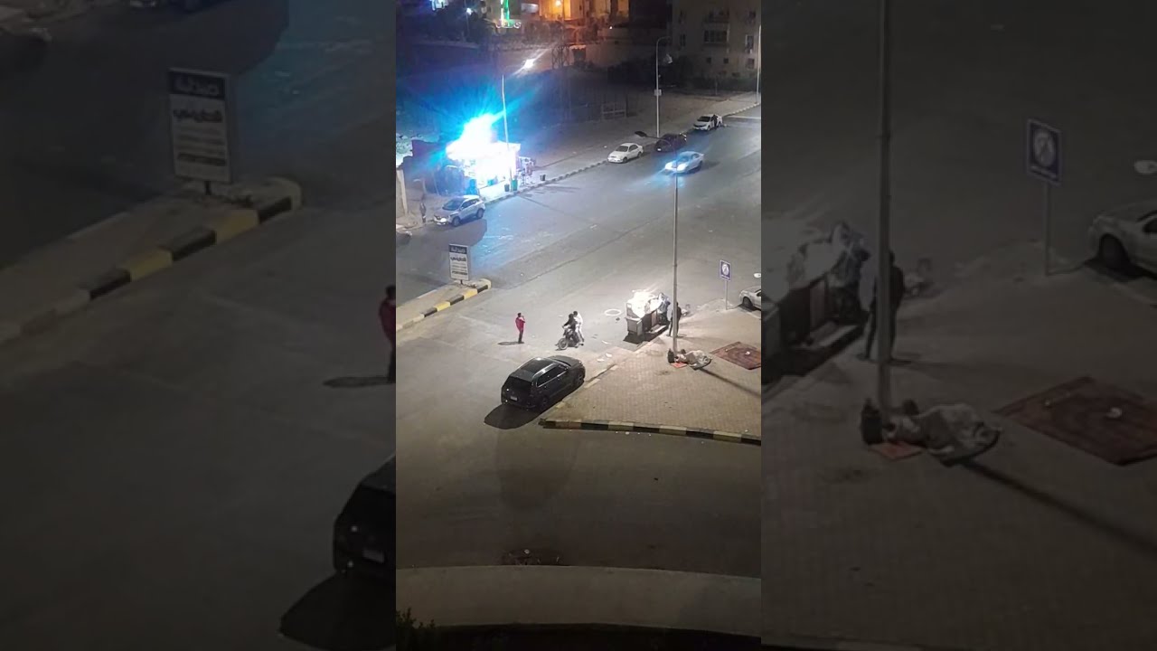 Street live cam...Earthcam live traffic movement