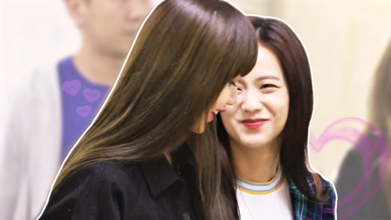 LISOO - JISOO x LISA (All The Moments)