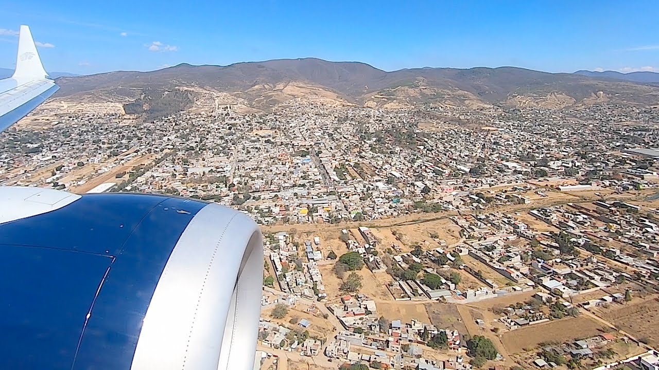 AreoMexico B737-8 Max Take off CDMX, Landing Oaxaca City