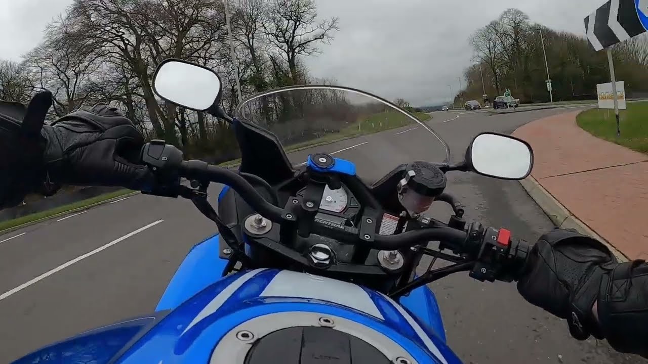 2010 Suzuki SV650S Walkaround & Test Ride
