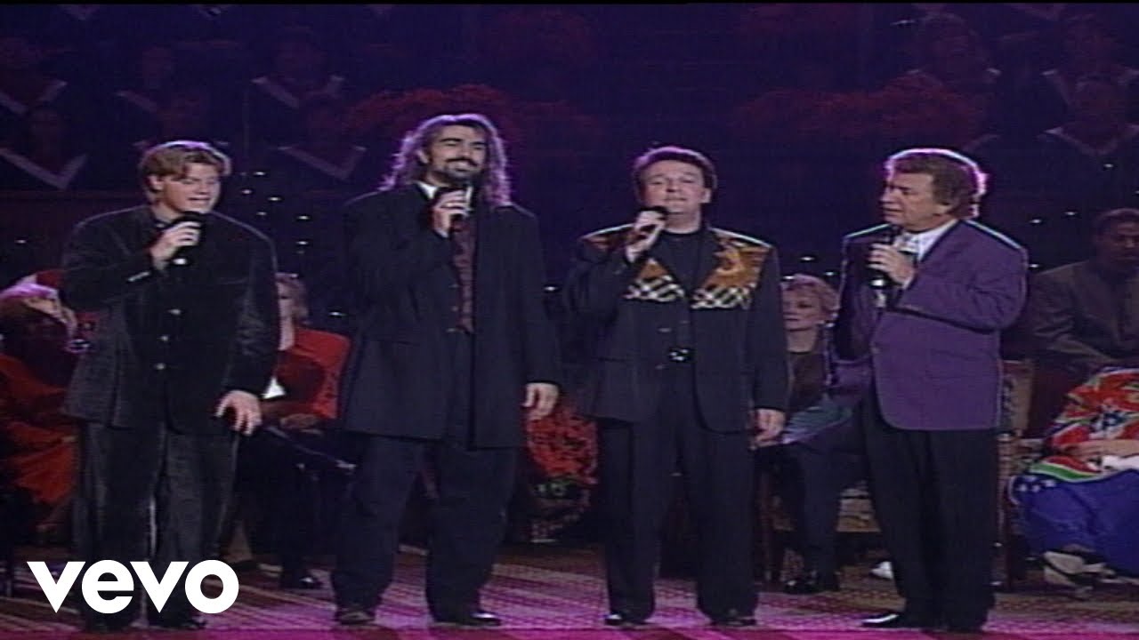 Bill & Gloria Gaither - New Star Shining [Live] ft. Gaither Vocal Band