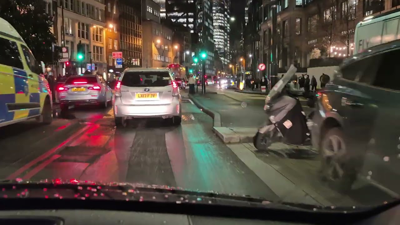 Street Racing In Central London 