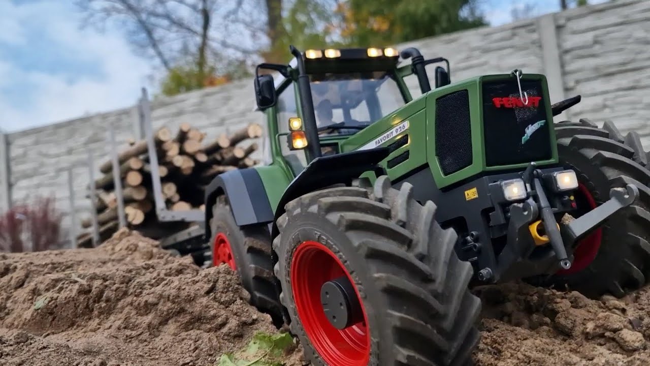 1:14 scale Fendt favorit 936 & Scale-parts timber trailer. Fałków vol.13