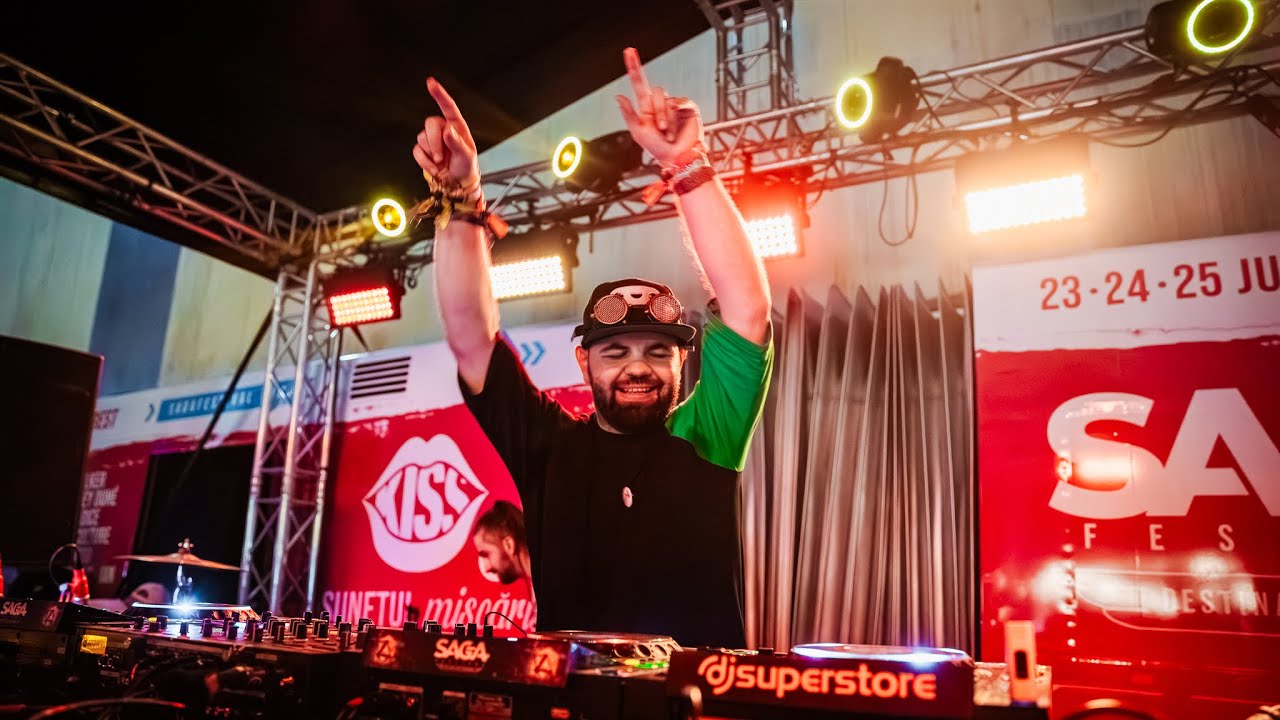 AM PUS MUZICA LA SAGA 2023 | S-A DEZMEMBRAT AVIONUL