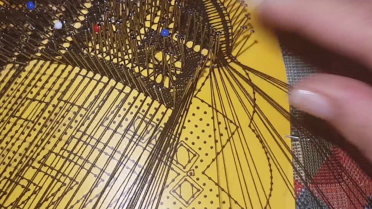 Abanico modelo Pinos,onda de punto entero con vueltas o de media rejilla