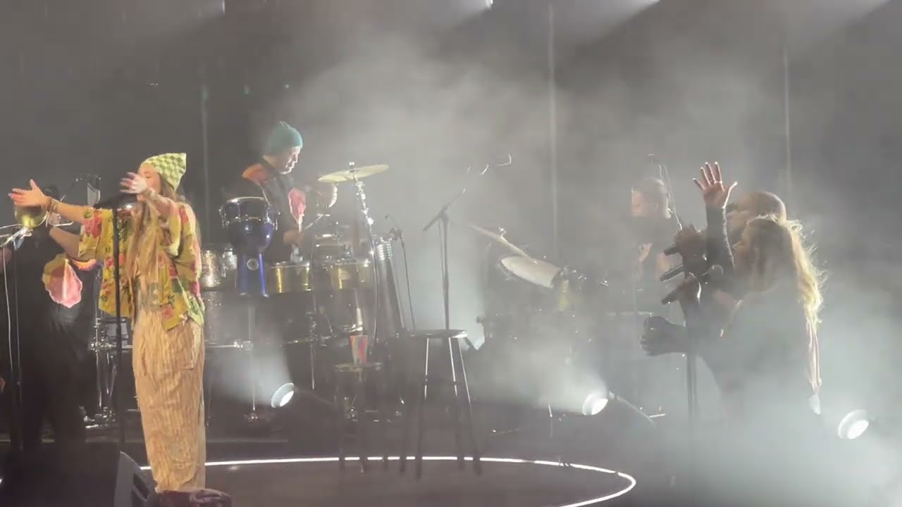 You Say/How Can It Be---Lauren Daigle (September 21, 2022 at Red Rocks, CO.)