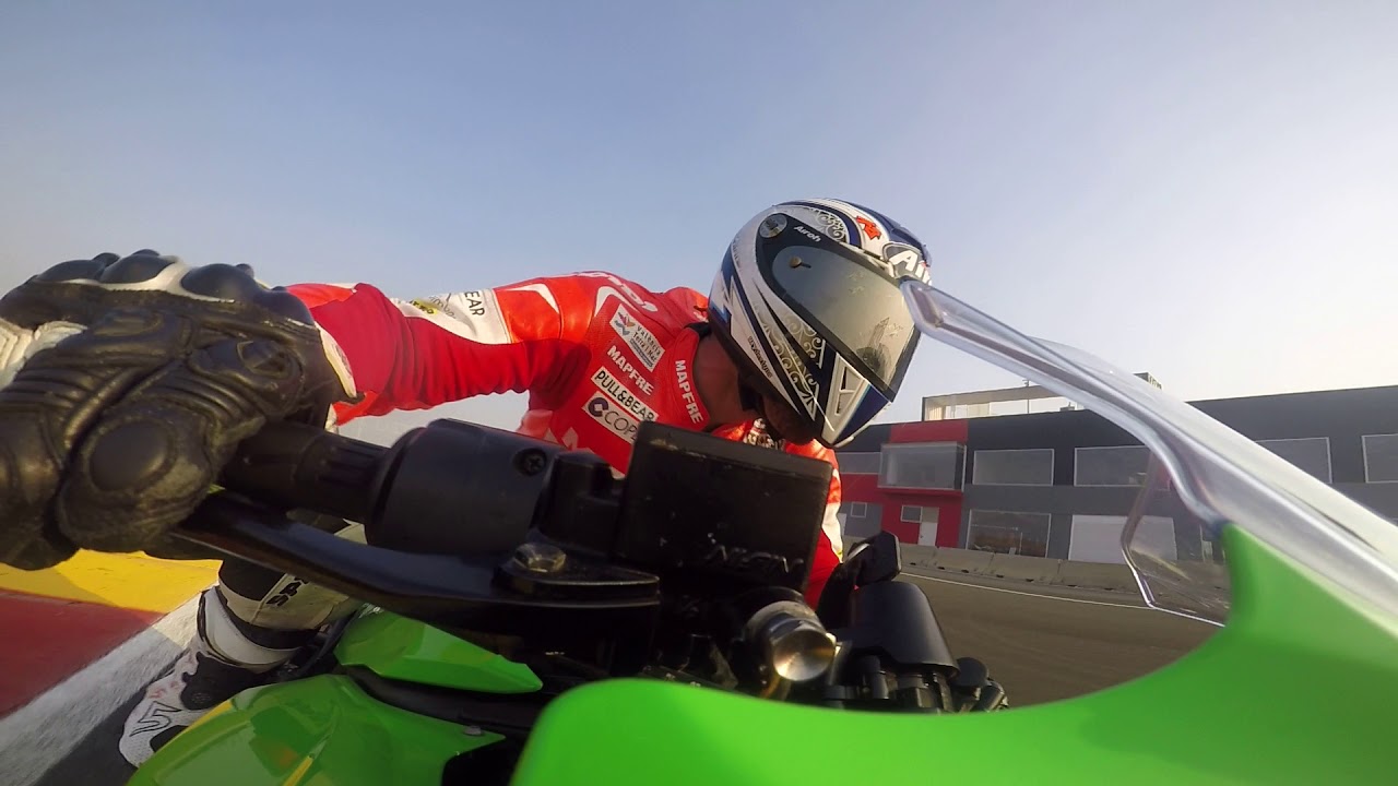 Nico Terol , Campeón del mundo entrenando en Circuit De La Ribera