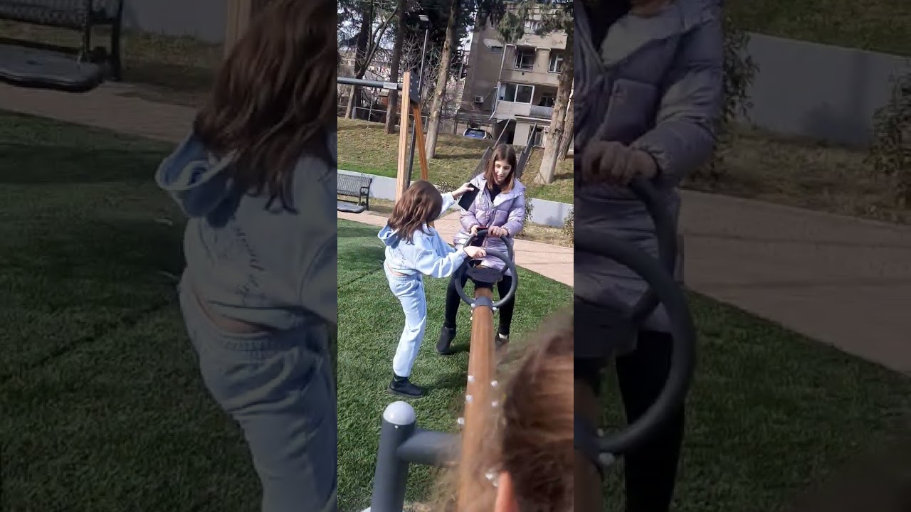 მე, ბარბი,ლილე, და ქეთი ვთამაშობთ პარკში