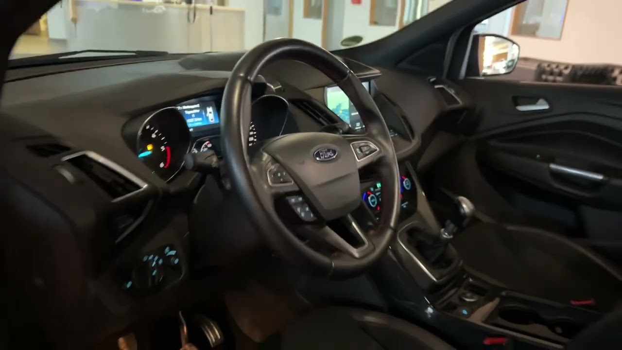 FORD KUGA | ST-Automobile
