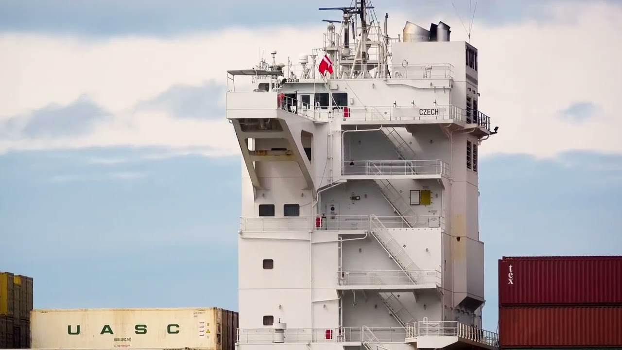 Massive Hapag-Lloyd Czech: 9,040 TEU Container Ship at Rotterdam Port! #ship #containership