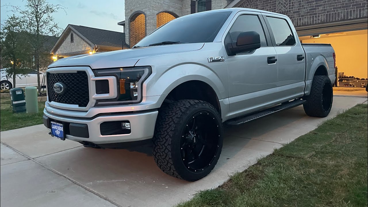 Putting 22x12 with 33s and a leveling kit on my 2019 Ford F-150