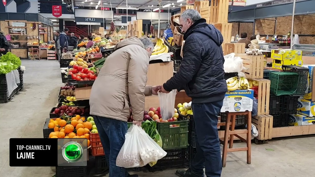 Top Channel/ Inflacioni &euml;sht&euml; 7.4%, &ccedil;mimet e rritura po mbajn&euml; lart&euml; edhe inflacionin